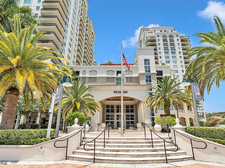 610 W Las Olas Blvd #1121N — Photo 21