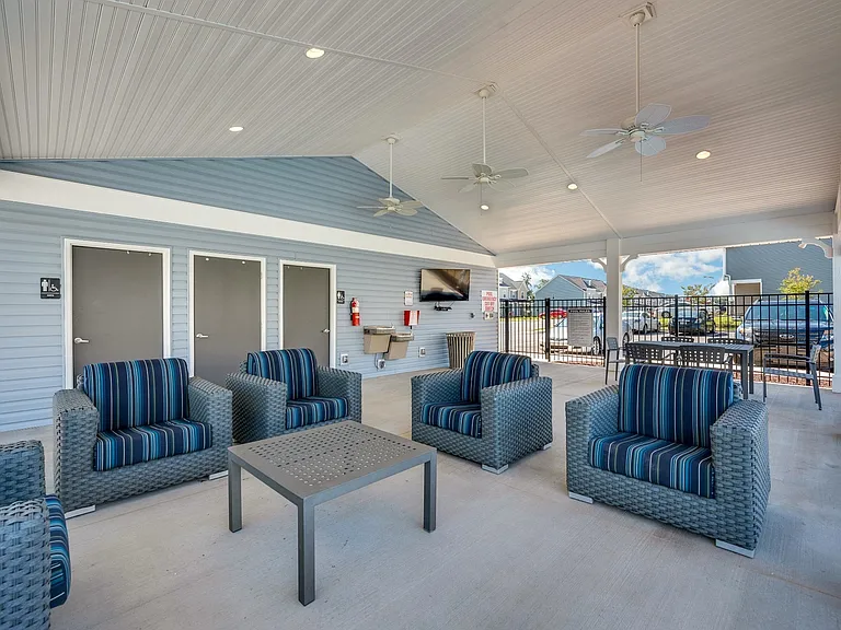 Covey Homes Addison — Photo 13