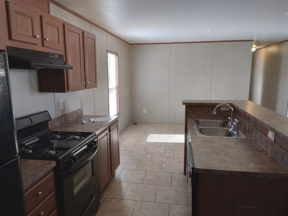 2nd image of 830 N Lamb Blvd Space 42