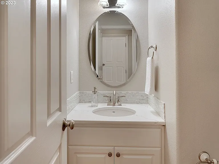 15842 NW Hackney Dr — Photo 10