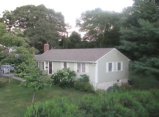 22 Wompatuck Rd, Hingham, MA 02043