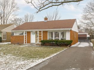 7918 N Nora Ave, Niles, IL 60714