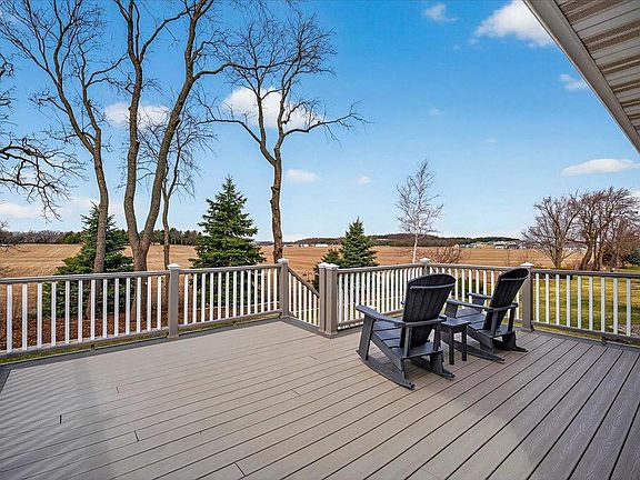 3rd image of 485 Riviera Street