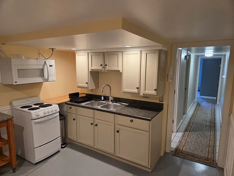 11 Hoitt Dr #11 — Photo 14