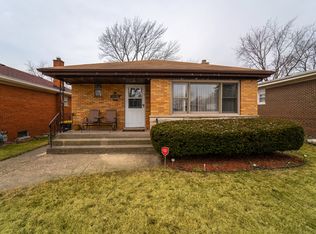 18736 Sherman St, Lansing, IL 60438