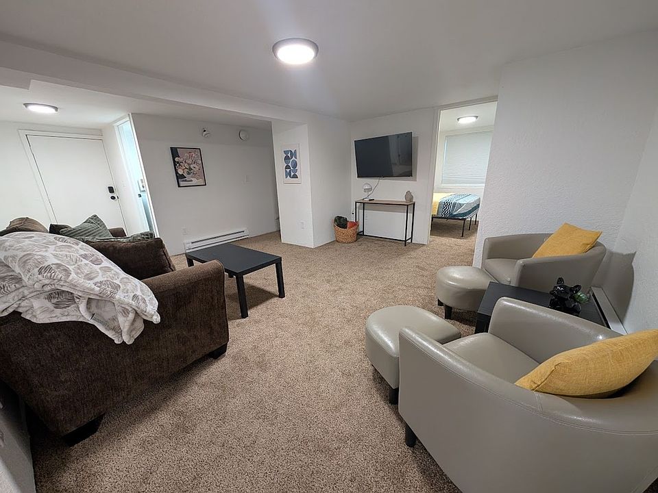 1st image of 227 17th Ave