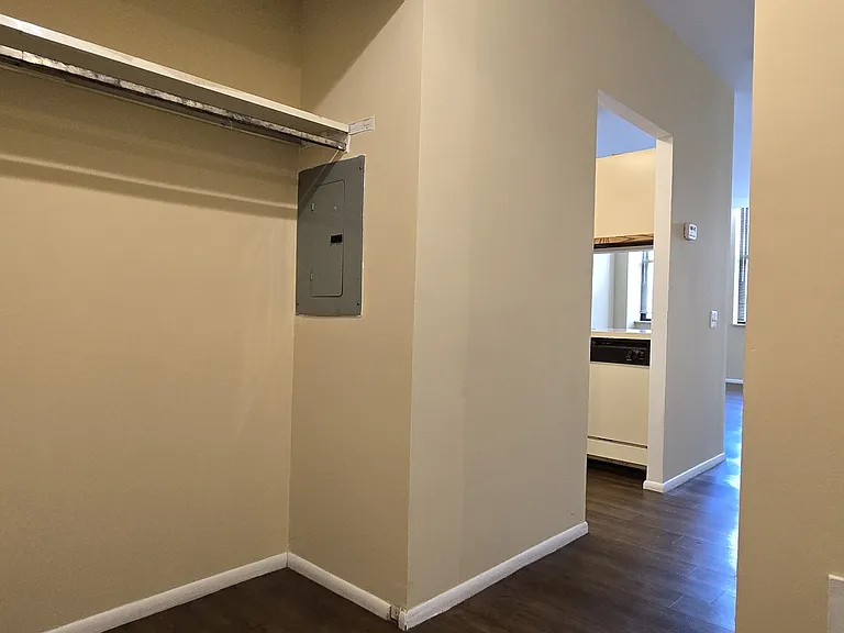 680 S Federal St #803 — Photo 5