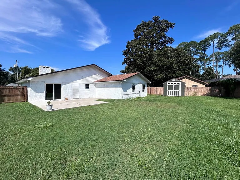 1025 Darlington Oak Dr — Photo 12
