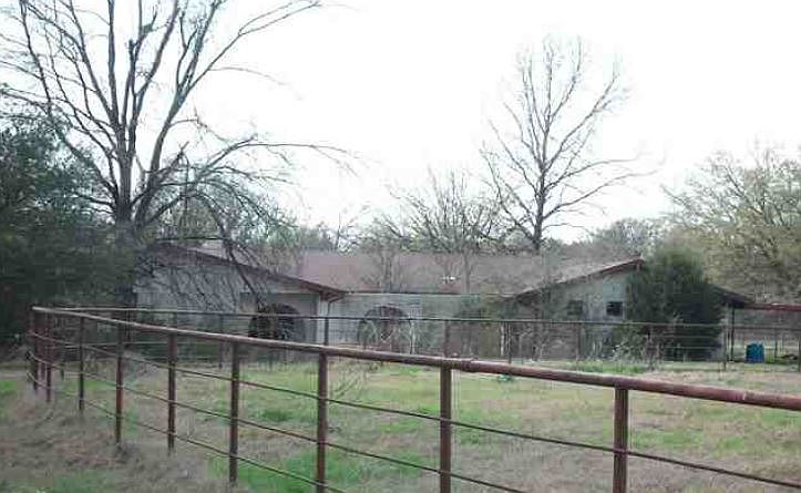 1st image of 330 County Road 1169