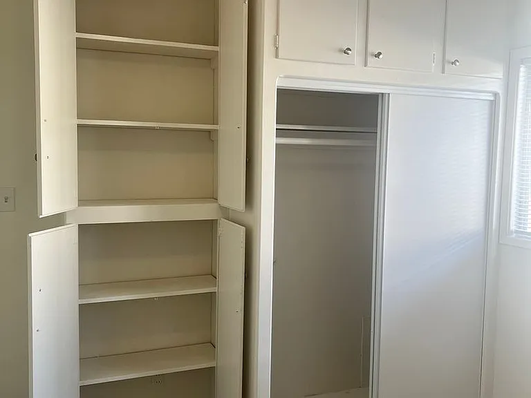 13840 Christine Dr — Photo 27