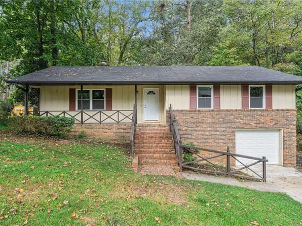 1513 Spruce Ridge Way, Stone Mountain, GA 30083