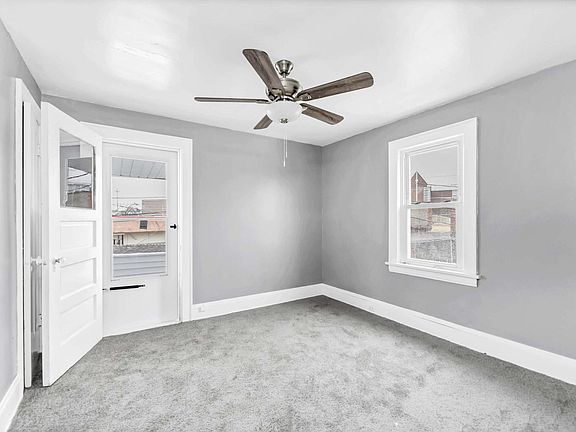 4th image of 10108 Richland Ave