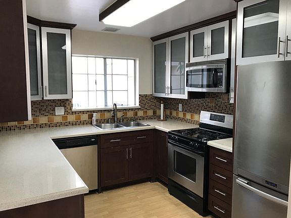 2nd image of 3101 Plaza Del Amo Unit 74