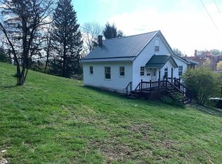 18 Riley Hts, Buckhannon, WV 26201