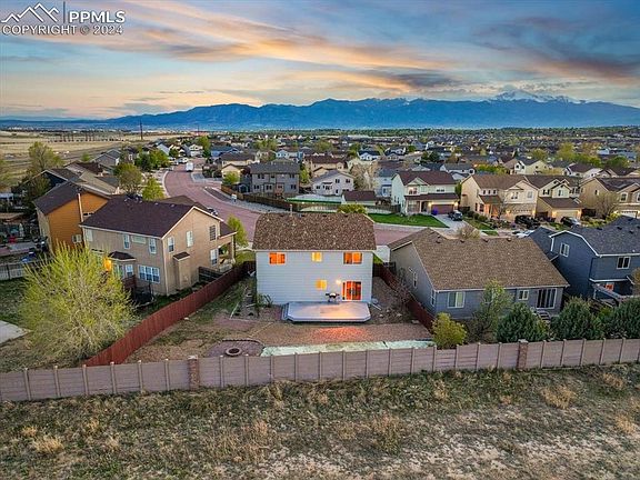 4th image of 8860 Christy Ct