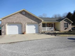 565 N Helm St, Paoli, IN 47454