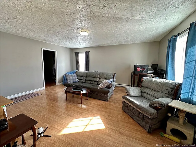 316 Main St — Photo 28