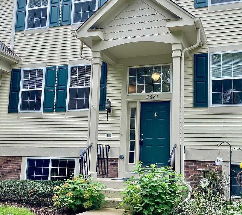 1st image of 2621 N Augusta Dr