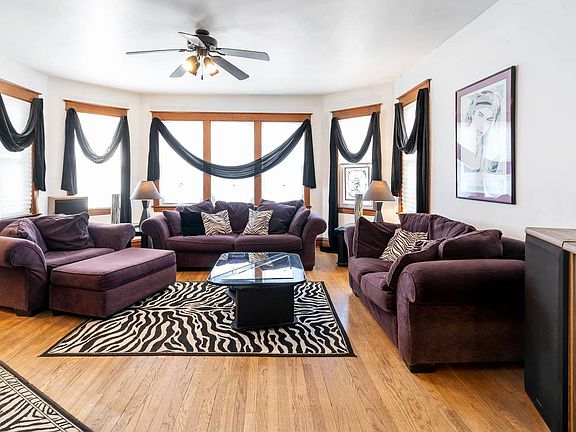 2nd image of 3023 N 76th Ct