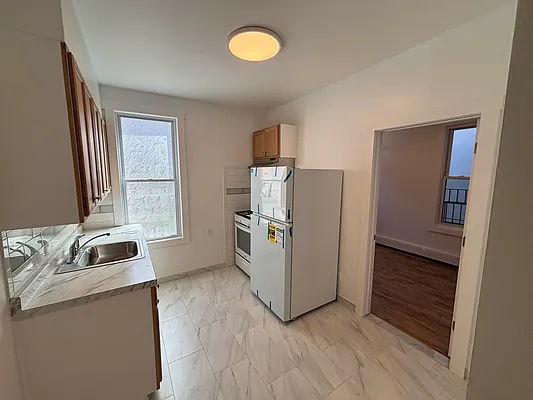 Kitchen, photo 2
