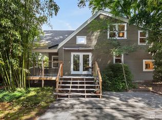 3821 NE 120th St, Seattle, WA 98125