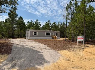 43 Harold Funderburke Ln, Hartsville, SC 29550