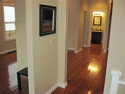 3rd image of 221 21st Ave