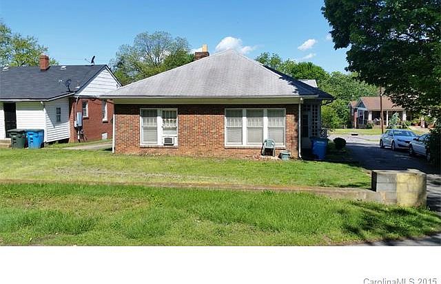 2nd image of 817 N Lee St