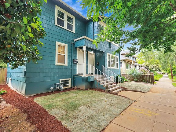 2nd image of 4032 SE Main St #4032