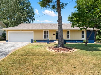 1205 S Estate Avenue, Springfield, MO, 65804