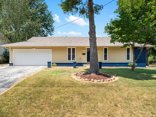 1205 S Estate Avenue, Springfield, MO 65804