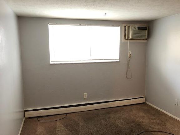 4th image of 3778 W 33rd St #16