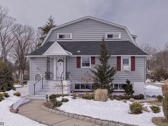 2nd image of 287 Atlantic Dr