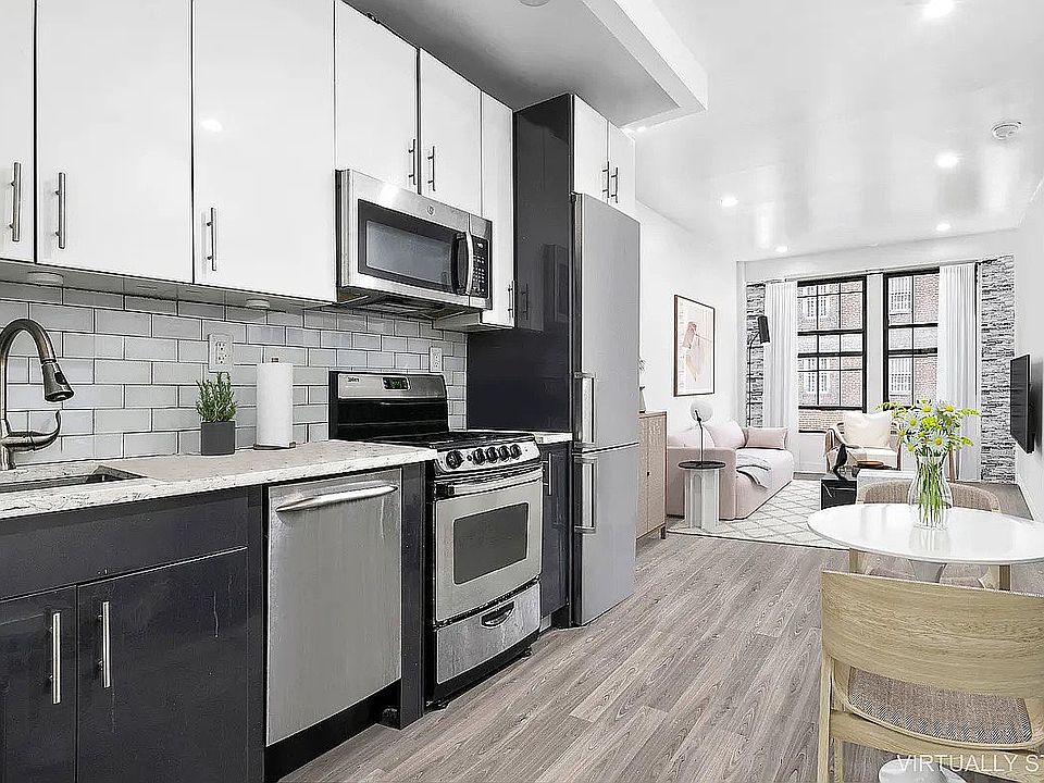 1st image of 430 Midwood St APT 1L