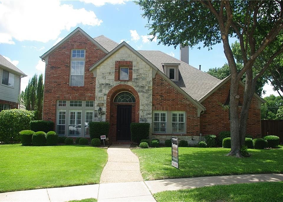 1st image of 2709 Creswick Dr