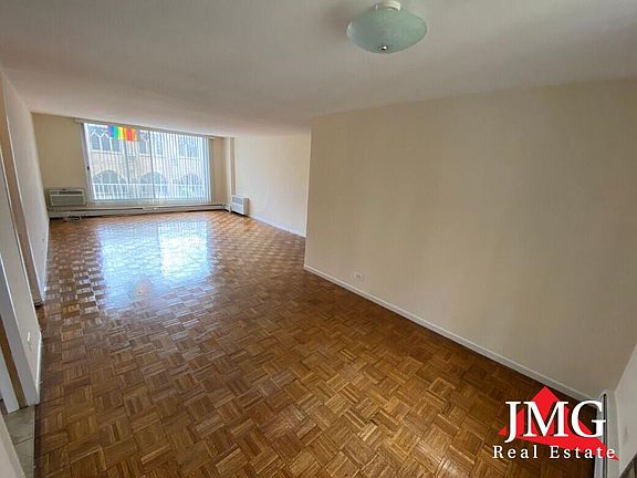 2nd image of 1616 Hinman Ave #2DD