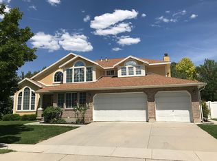 4615 S Stockbridge Ln, Salt Lake City, UT 84117