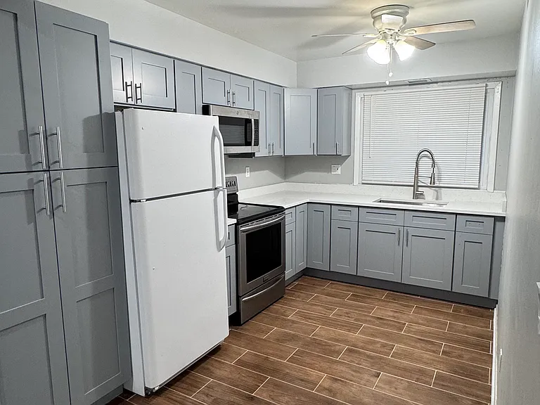 1125 Tollview Ave — Photo 10