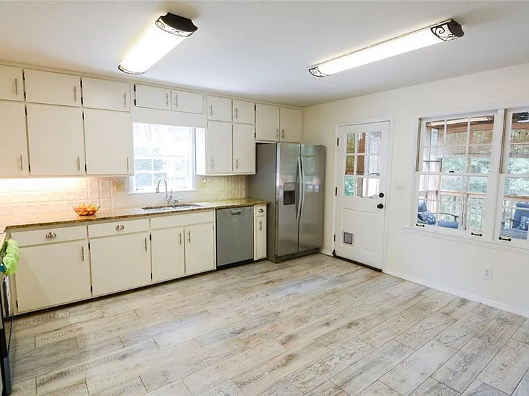 4156 NW Westerleigh Ct — Photo 8