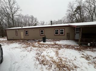 404 Daffodil Rd, East Stroudsburg, PA 18302