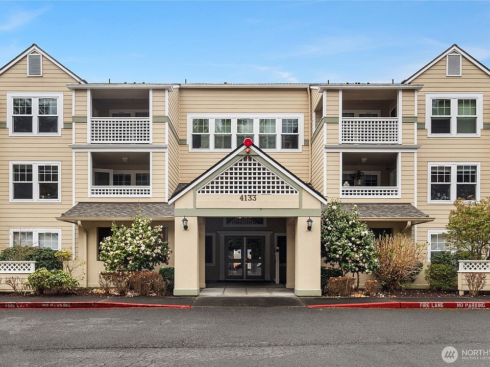 1st image of 4133 224th Lane SE #213