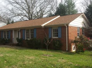 6103 Arcadia Dr, Greensboro, NC 27410