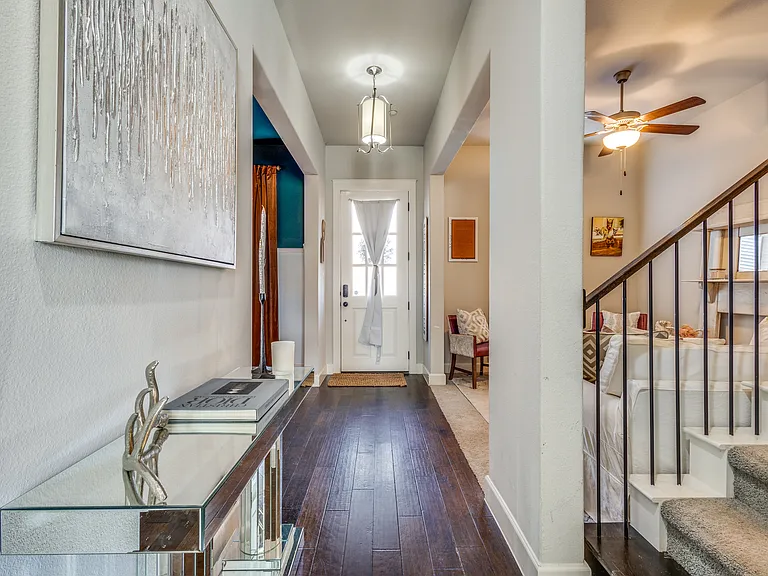 1132 Moonstone St — Photo 3