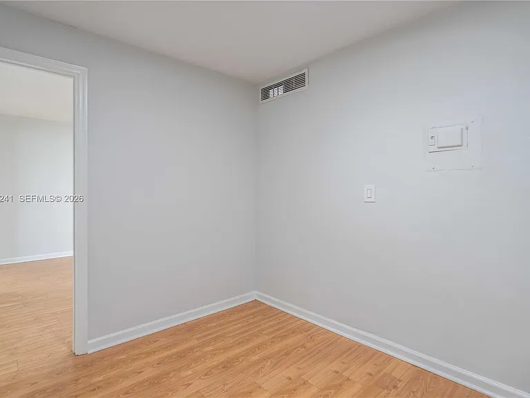 7931 East Dr #204 — Photo 16