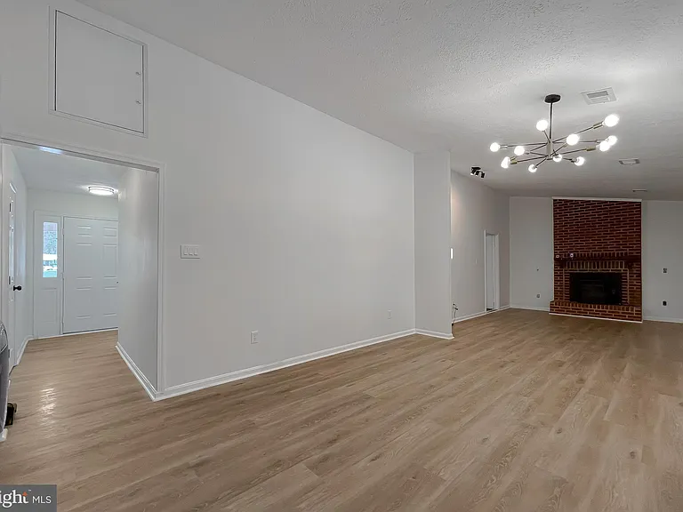 2094 Chapelside Ct — Photo 12