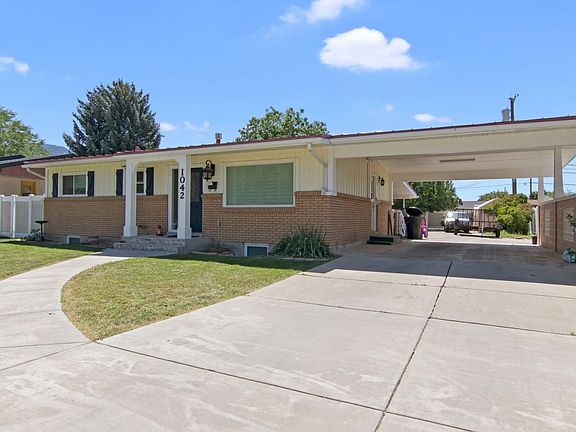 5th image of 1042 E Sterling Dr