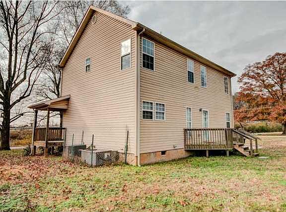 5th image of 4521 Redlands Dr