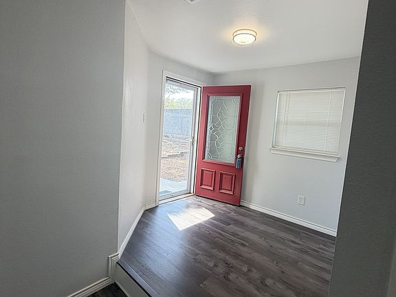 4th image of 3513 Hardeman St