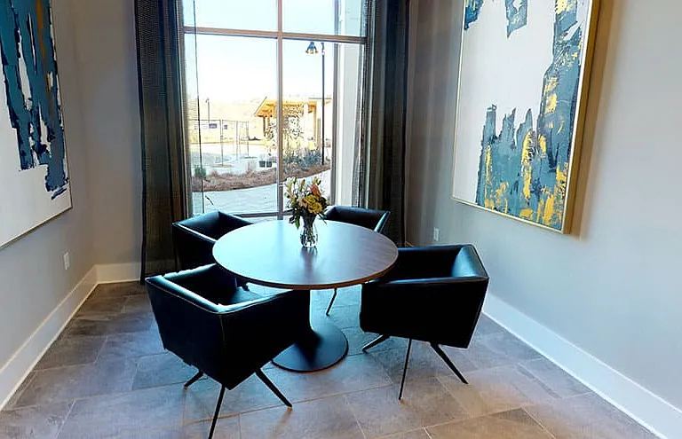 The Manhattan on the River Apartments — Photo 12