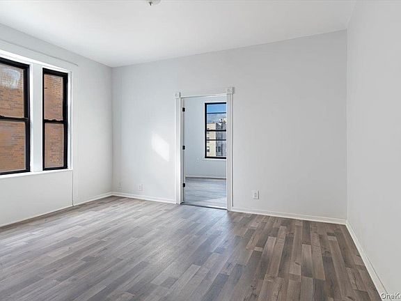5th image of 4260 Broadway #604
